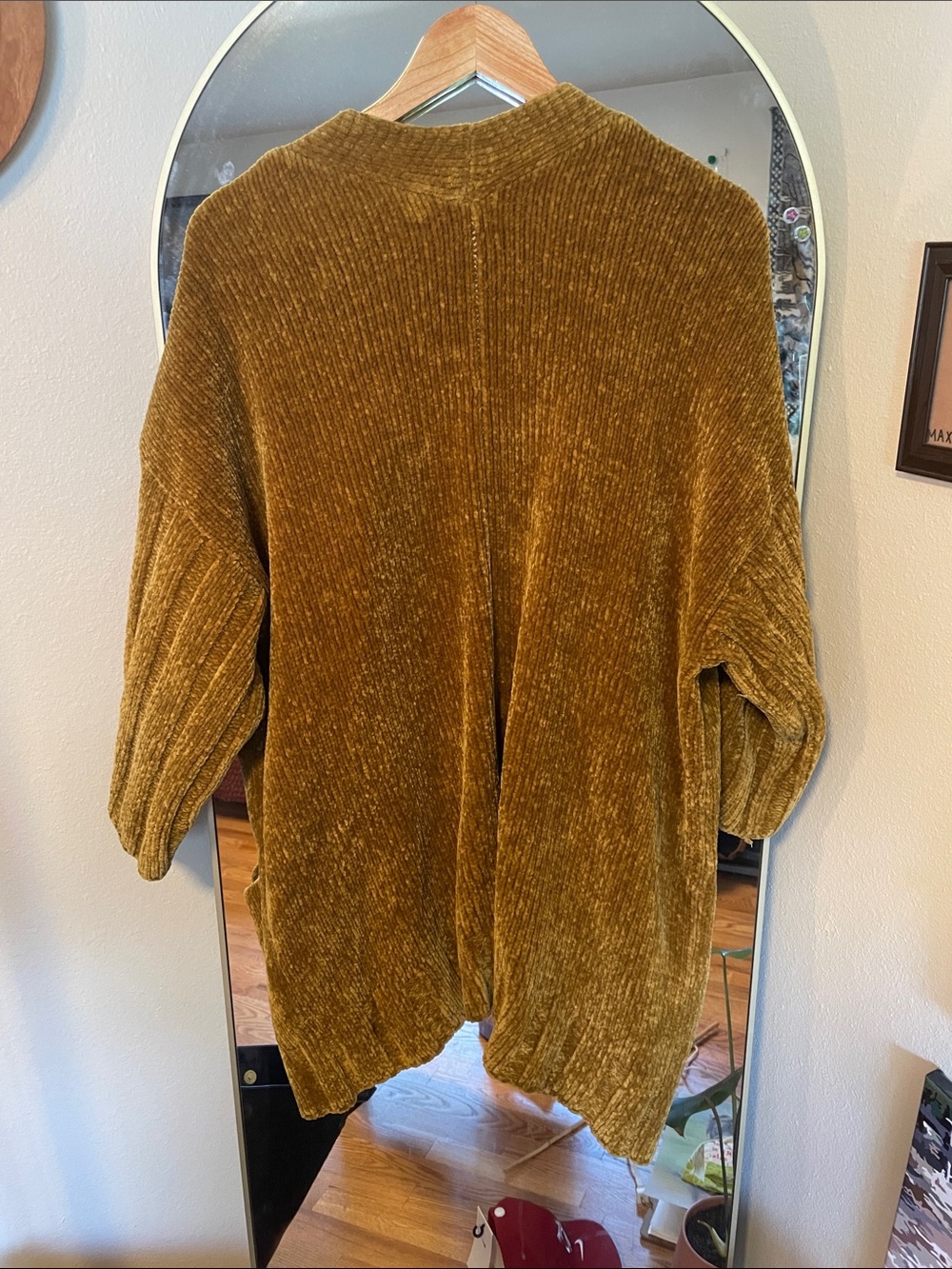 Moth Cardigan - Picture 3 of 5